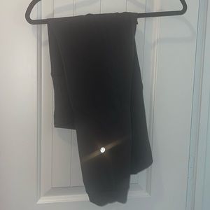 Lululemon cropped ribbed cuff leggings